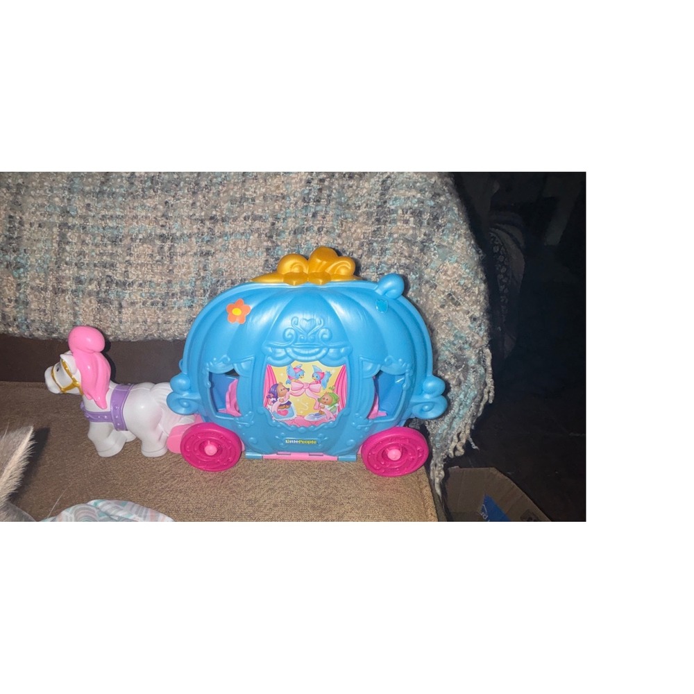 Fisher Price Little People Disney Princess Cinderella Horse and Carriage Blue